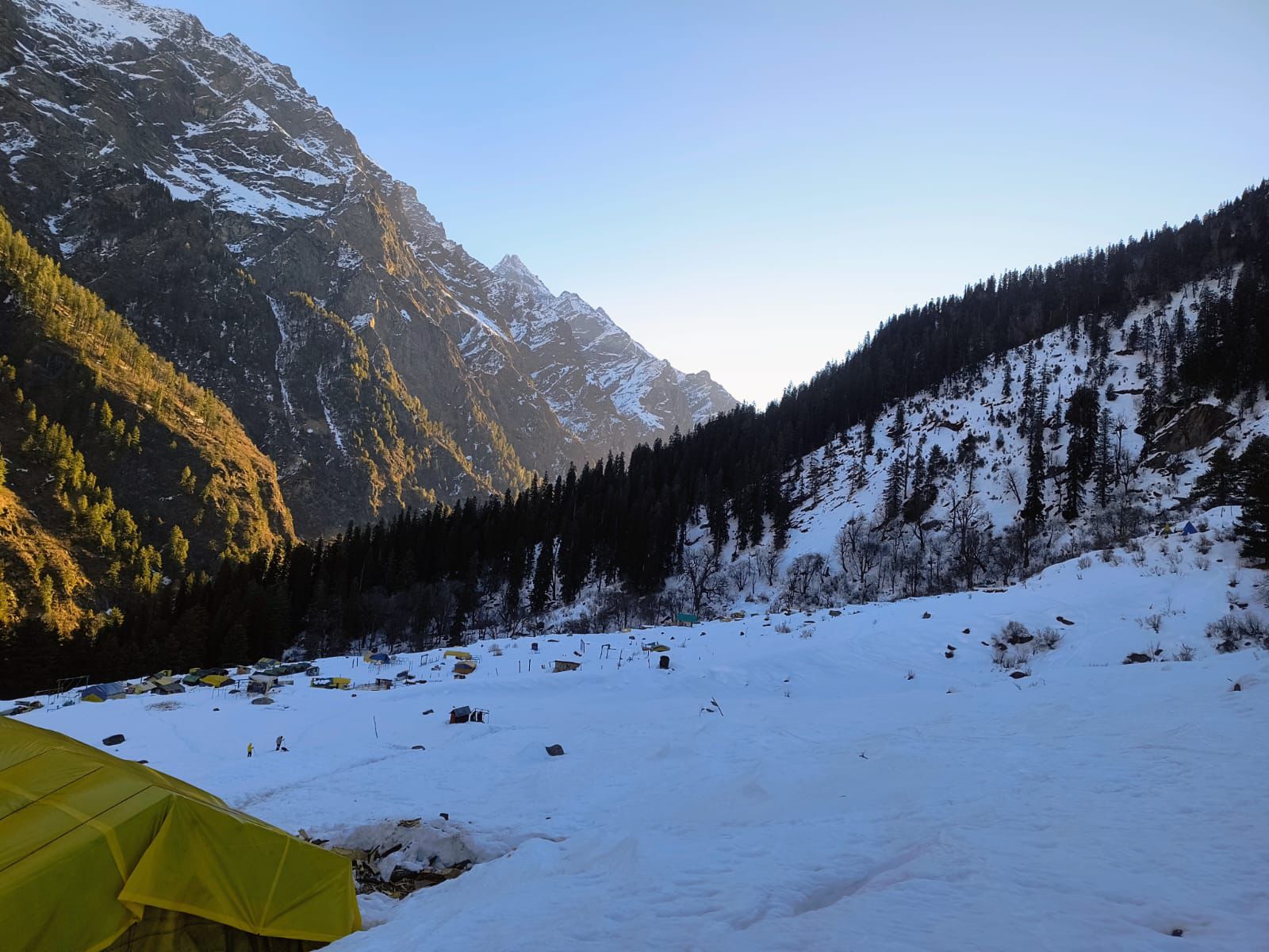 Mantalai Lake Trek
